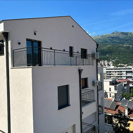 Merlin Prestige Apartments Budva Bagian luar foto