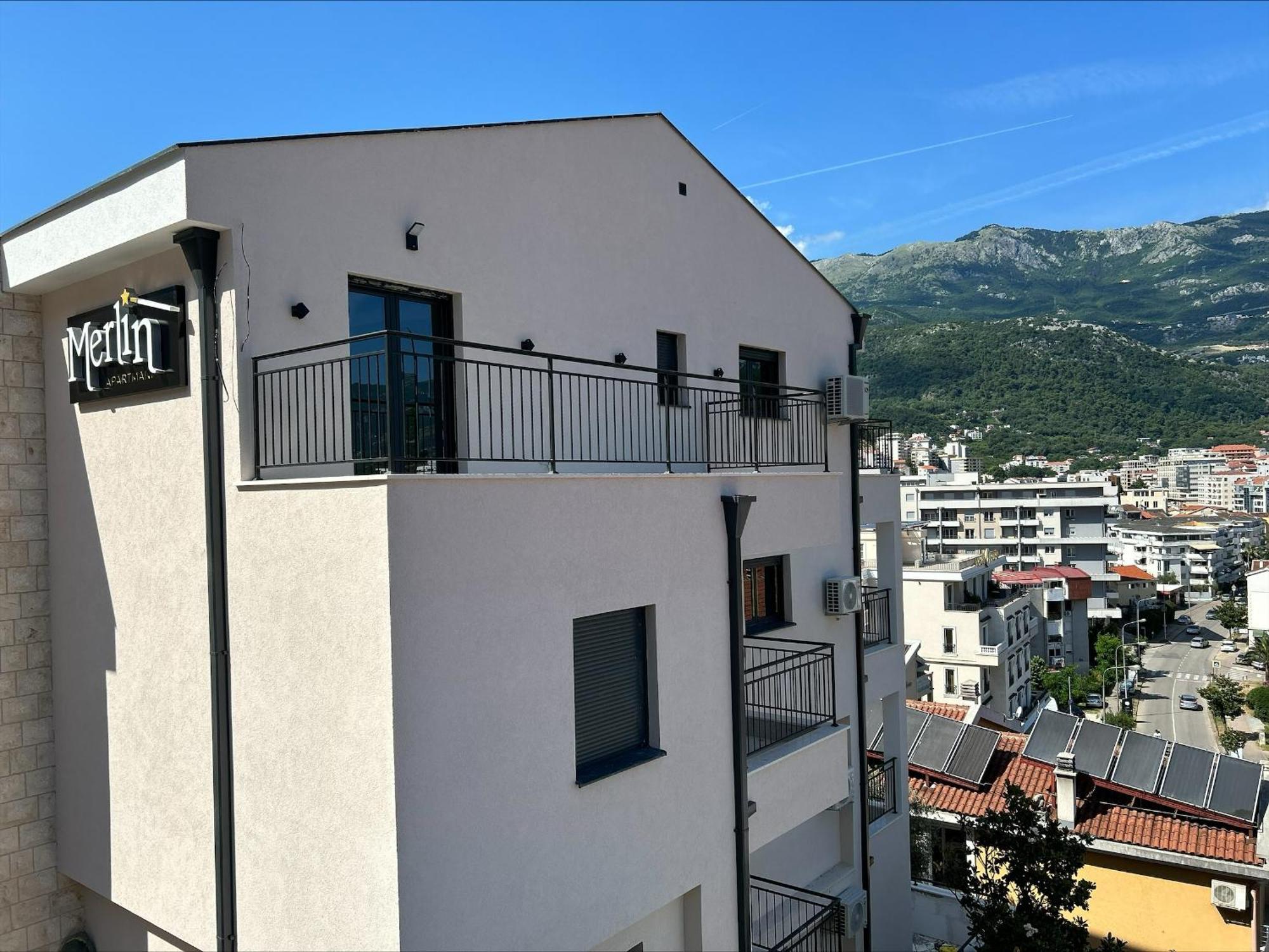 Merlin Prestige Apartments Budva Bagian luar foto