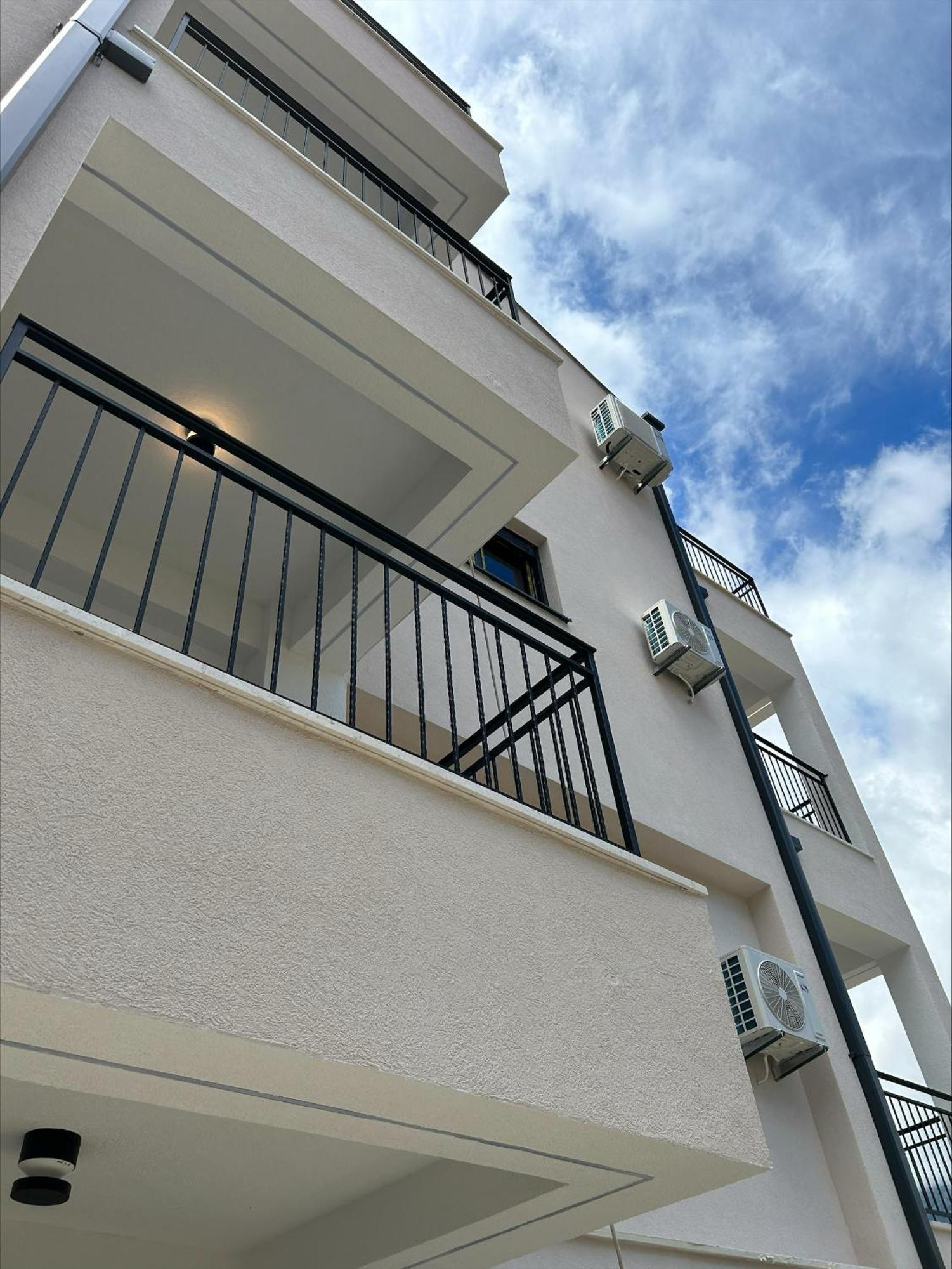 Merlin Prestige Apartments Budva Bagian luar foto