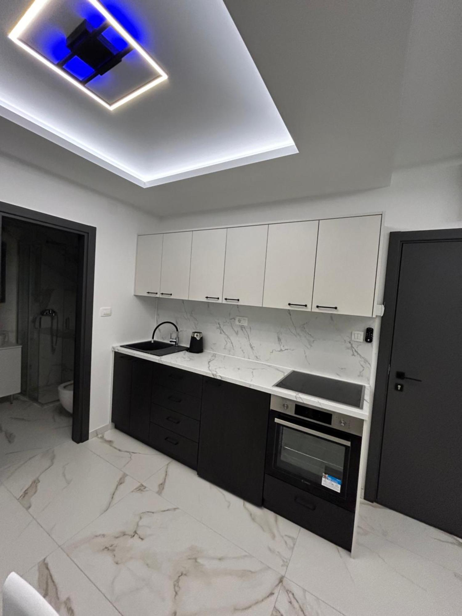 Merlin Prestige Apartments Budva Bagian luar foto