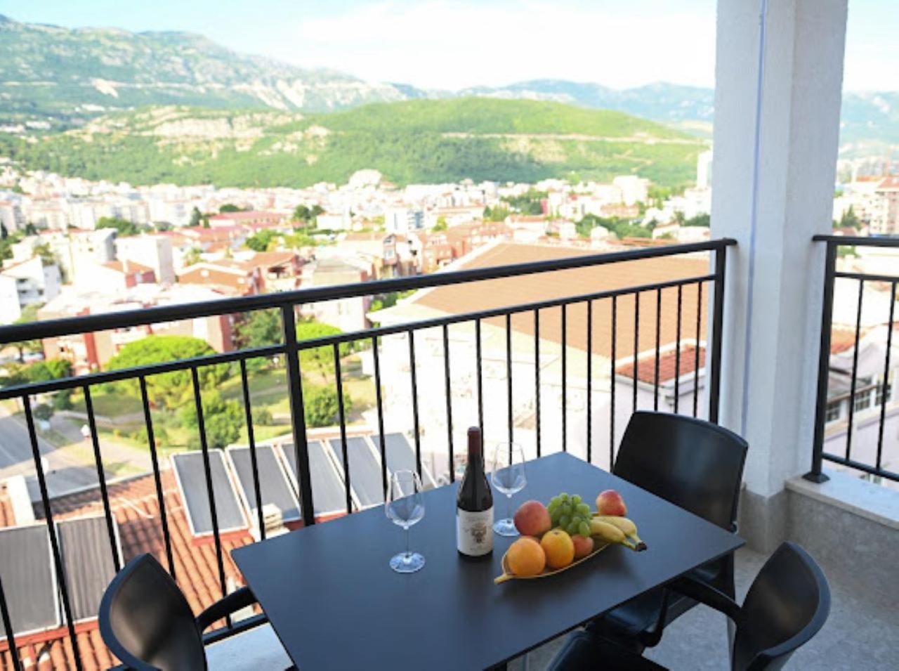 Merlin Prestige Apartments Budva Bagian luar foto